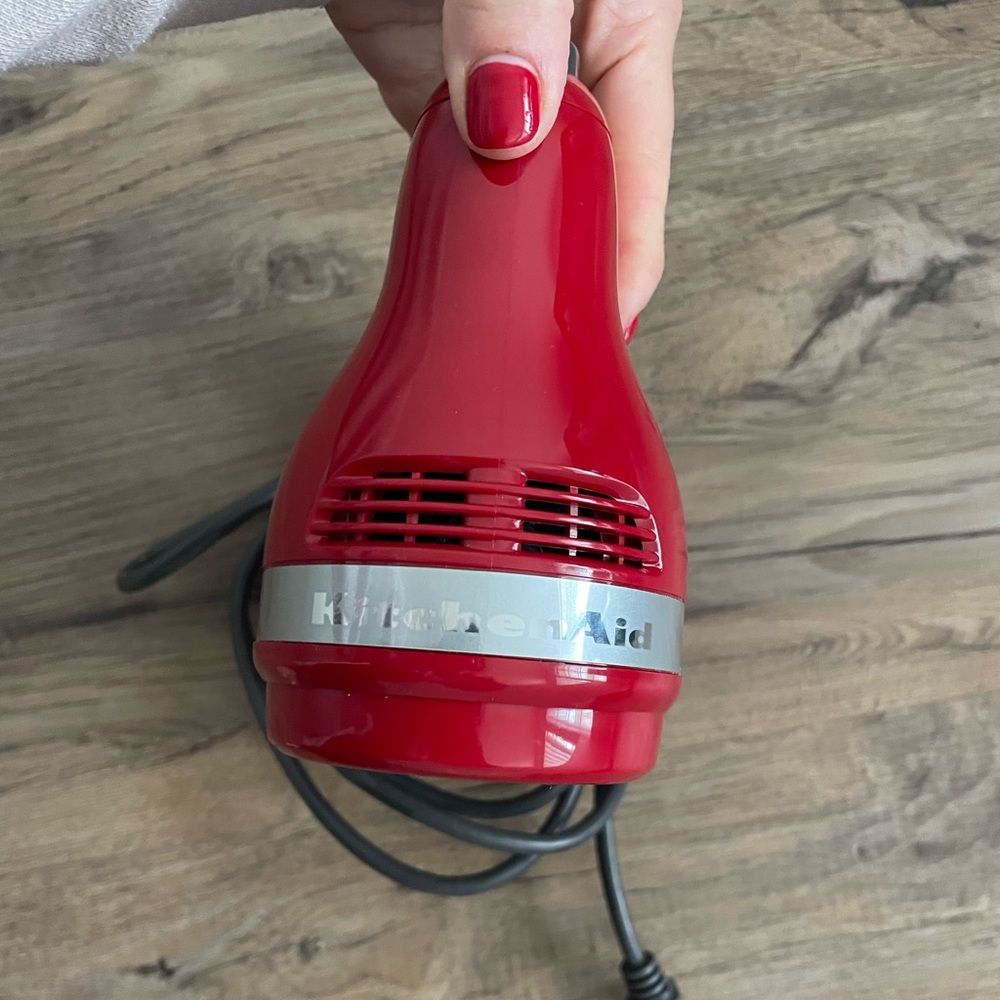 Kitchen Aid hand mixed, red!